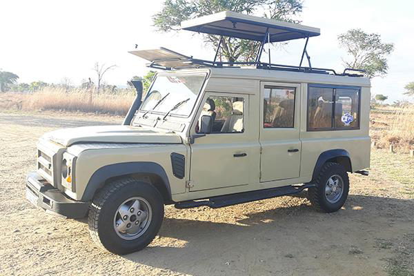 Affordable & Reliable 4×4 Hire for Gorilla Trekking & Safaris