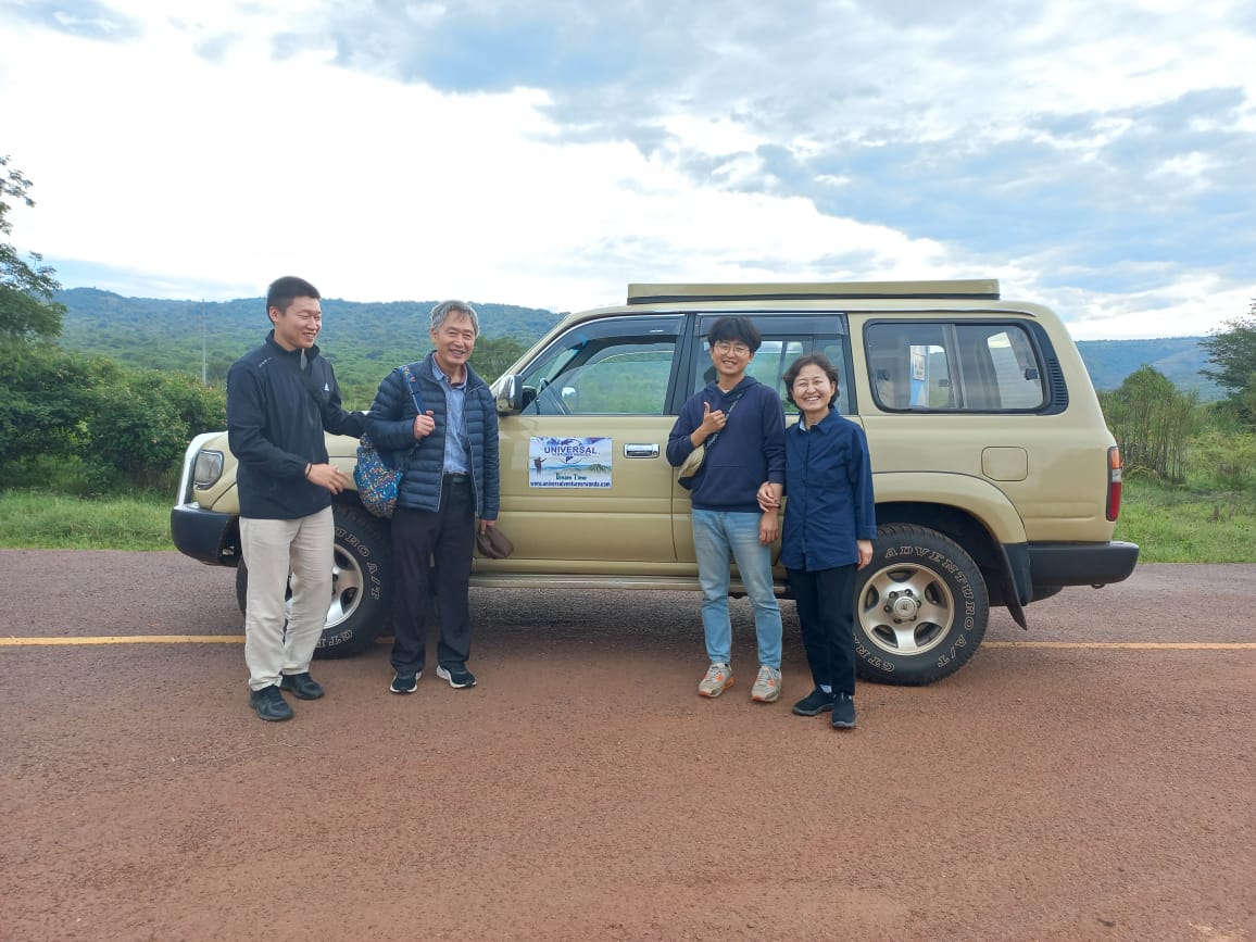 Renting a car in Rwanda for safari, self-drive tours in Rwanda, luxury 4×4 experience, 4×4 Adventures in Rwanda