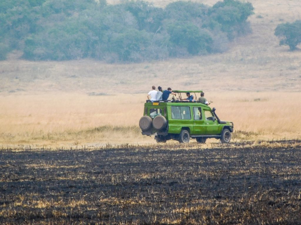 4x4 car rental for Akagera National Park safari