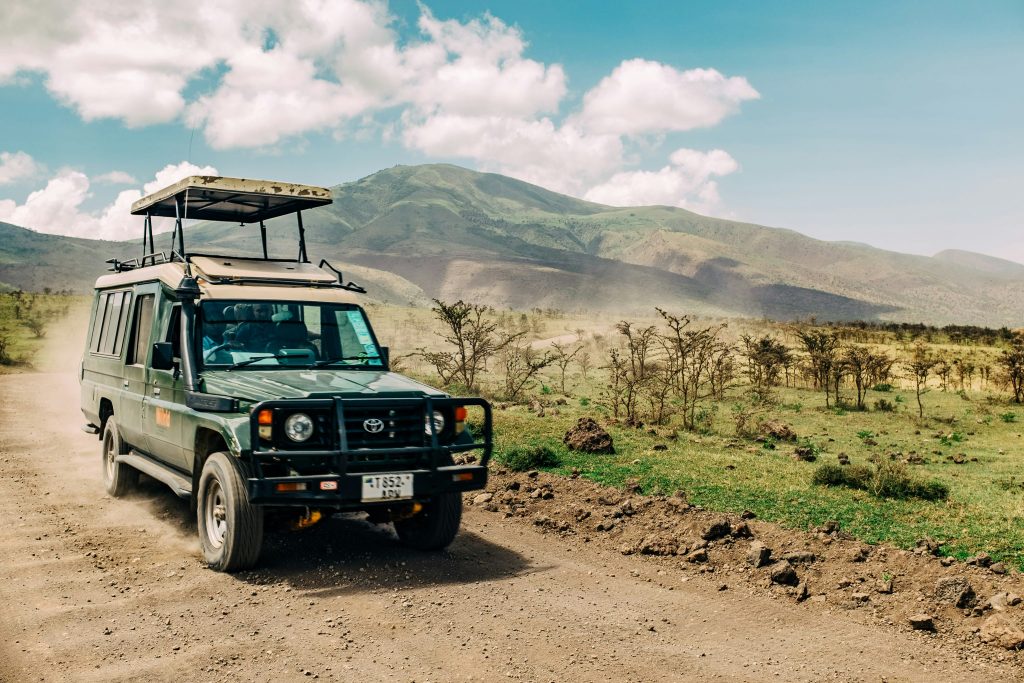 Safari Land Cruiser rental for East Africa tours
