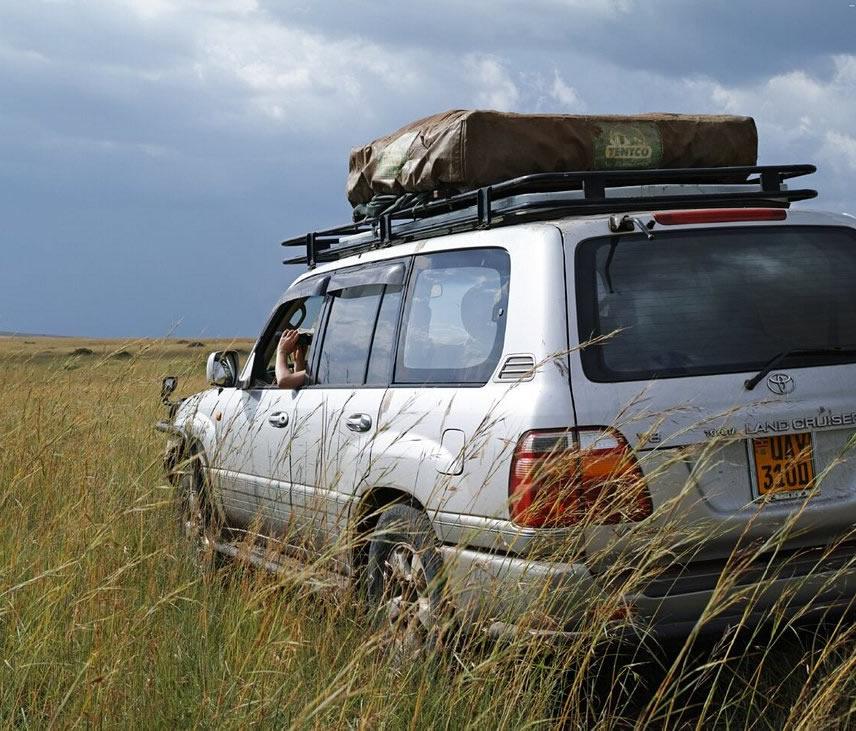 Land Cruiser hire Uganda