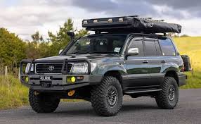 Roof-top camping car rental Tanzania