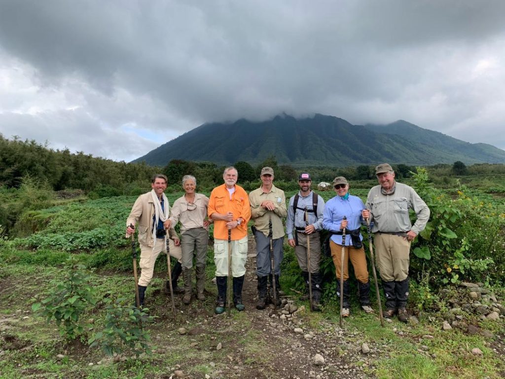 Family-friendly car hire to Volcanoes National Park