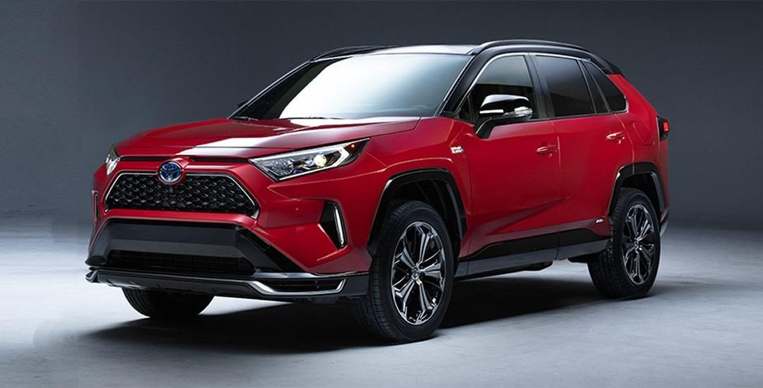 SUV rental for safaris in Rwanda