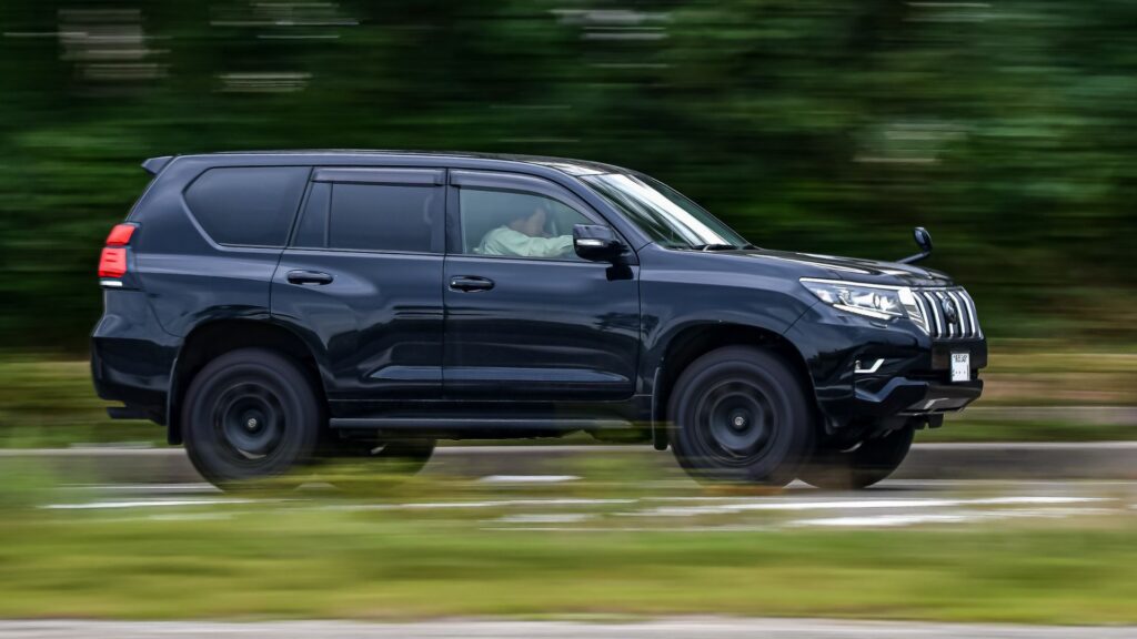 4x4 Land Cruiser Prado hire Rwanda Uganda Kenya Tanzania