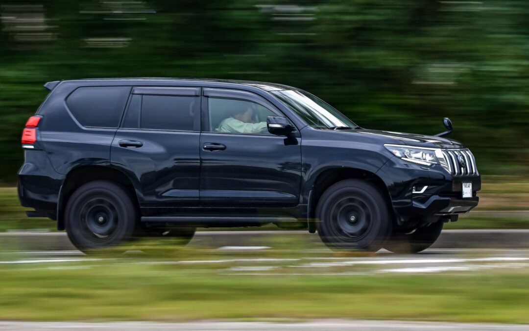 4×4 Land Cruiser Prado hire Rwanda Uganda Kenya Tanzania